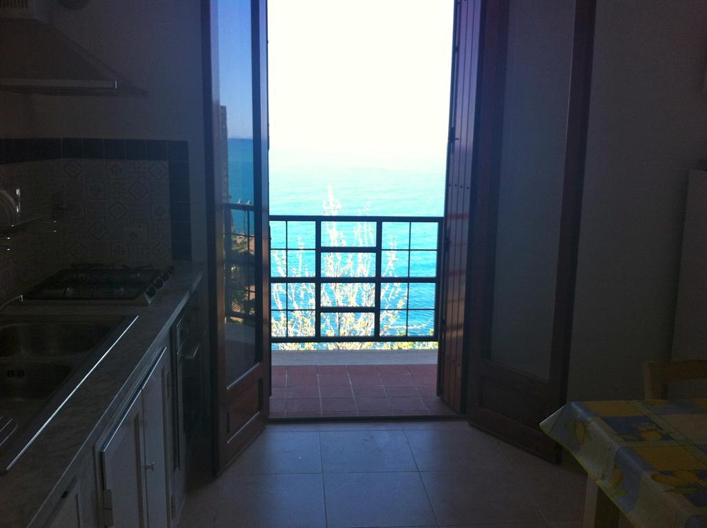 Marco Polo Casa Vacanze Pollina Δωμάτιο φωτογραφία