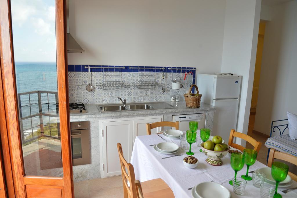 Marco Polo Casa Vacanze Pollina Εξωτερικό φωτογραφία